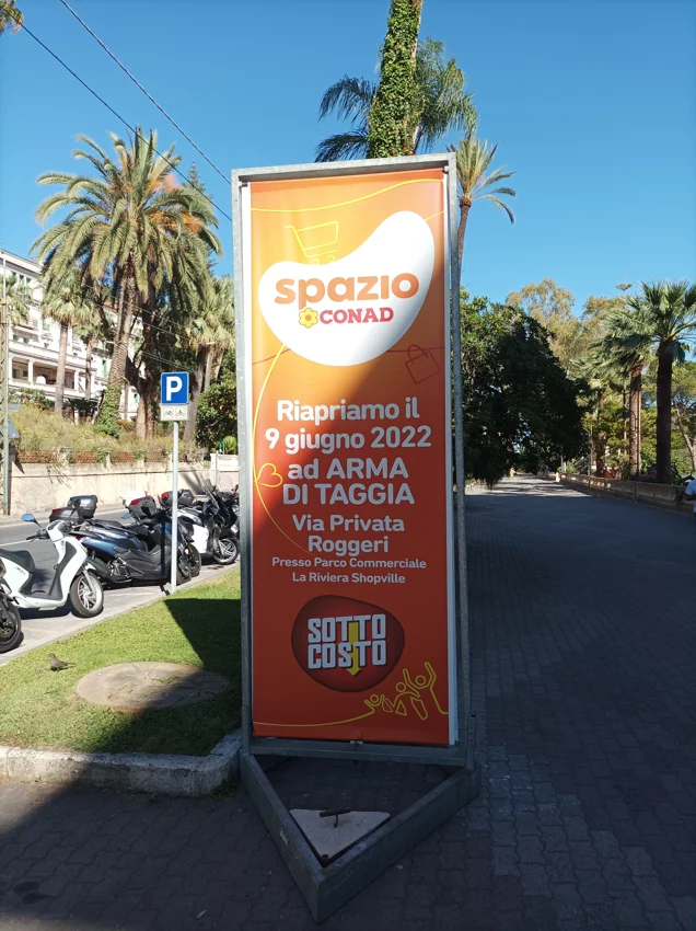 Totem Esterni + Stazioni FS · 01