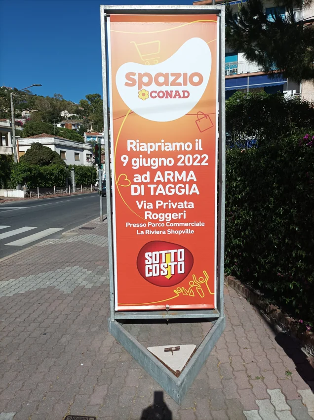 Totem Esterni + Stazioni FS · 02